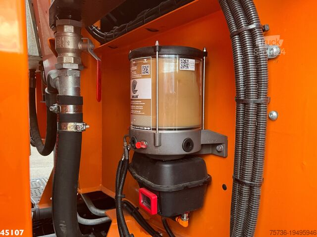 Машина для збору сміття Mercedes-Benz Actros 2533 Euro 6 Zoeller 22m³