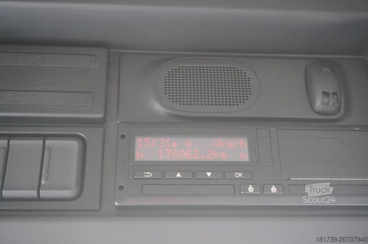 Box truck DAF LF 290 / 21 EPAL box / 2021