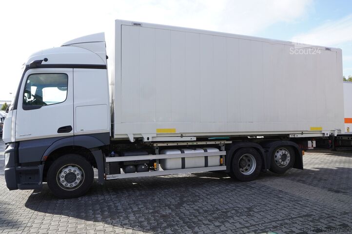 Box truck Mercedes-Benz Actros 2545 MP5 / KRONE 18 EPAL box body