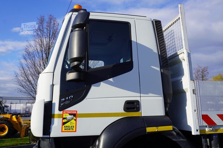 Platforminiai sunkvežimiai Iveco Stralis X-Way 310 4x2 E6 / Fassi F155