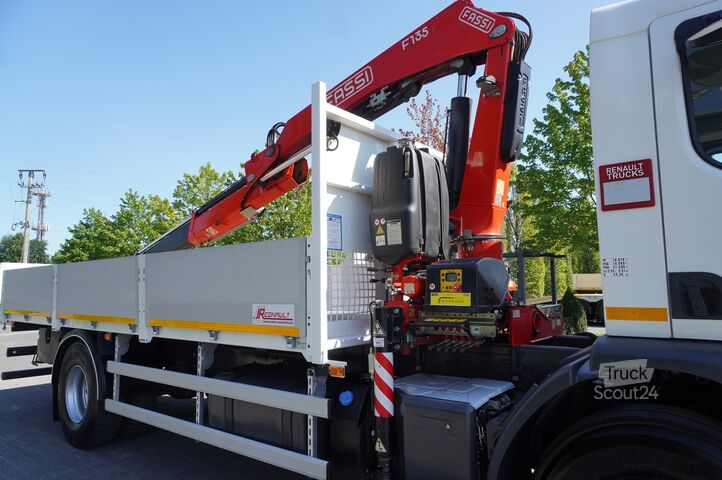 Flatbed with crane Renault C280 P4x2 E6 / Fassi 5.6 t / Range 8 m