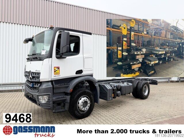 Контейнеровоз з гачком (рол-офф) Mercedes-Benz Arocs 1840 K 4x2, MultimediaCockpit, 2x