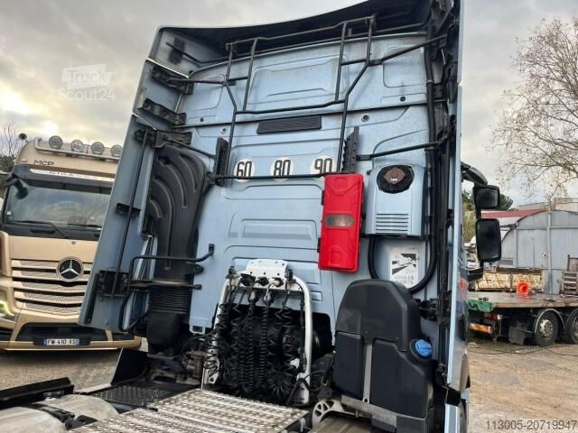 Standard SZM Renault T 480