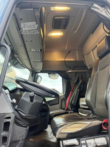 Standard SZM Renault T 480