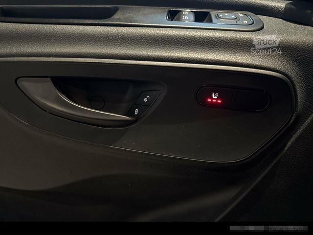Панелен ван MERCEDES-BENZ Sprinter 319 CDI V6+STANDHZ+AHK++SCHWINGSITZ