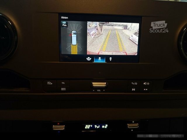 Ван с висока покривка MERCEDES-BENZ Sprinter 319 CDI V6+STANDHZ+AHK++SCHWINGSITZ