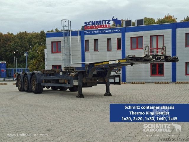 Полуремарке Schmitz Cargobull Containerchassis Standard