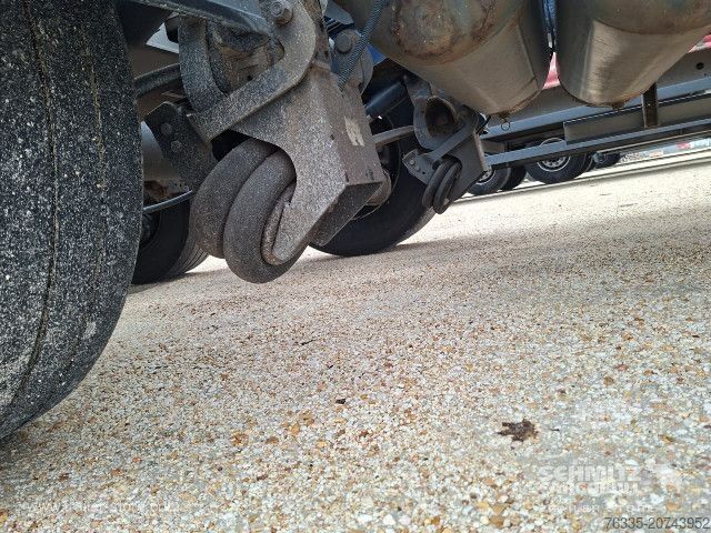 Полуремарке Schmitz Cargobull Containerchassis Standard