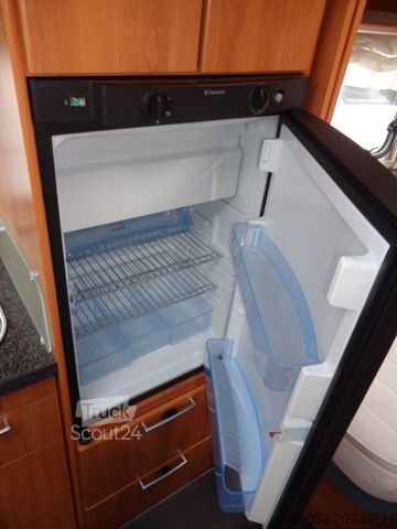 Przyczepa kempingowa HYMER/ERIBA Nova GL 545