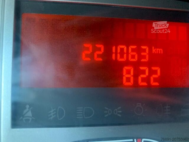 Furgon blaszak Iveco Daily 35C14 con Furgone in Lega 4,50 mt.