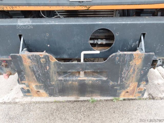 Furgão basculante MAN LE 8.220 4x4 | Kipper/Kran Palfinger PK7001