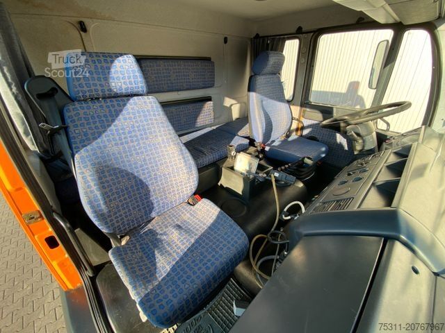 Kiepwagen bestelauto MAN LE 8.220 4x4 | Kipper/Kran Palfinger PK7001