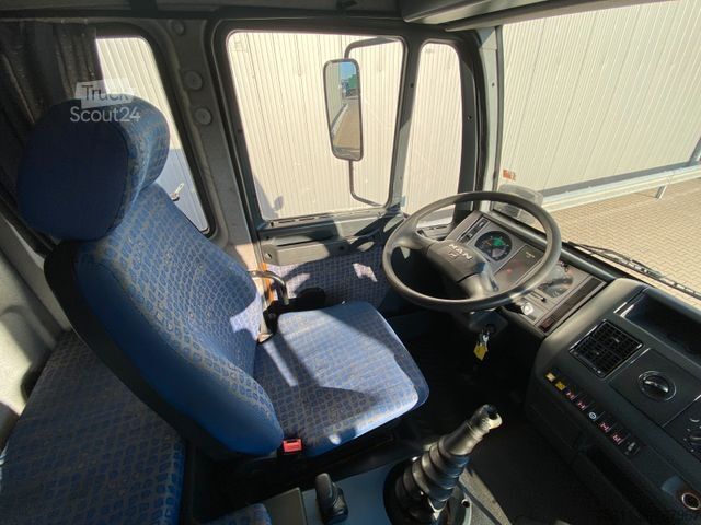 Kiepwagen bestelauto MAN LE 8.220 4x4 | Kipper/Kran Palfinger PK7001