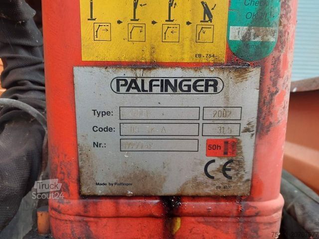 Pašizgāzējs kravas automašīna MAN LE 8.220 4x4 | Kipper/Kran Palfinger PK7001