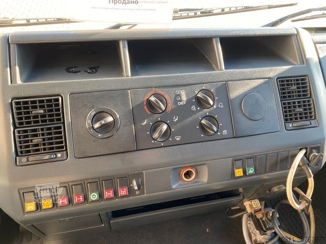 Kipper LKW MAN LE 8.220 4x4 | Kipper/Kran Palfinger PK7001