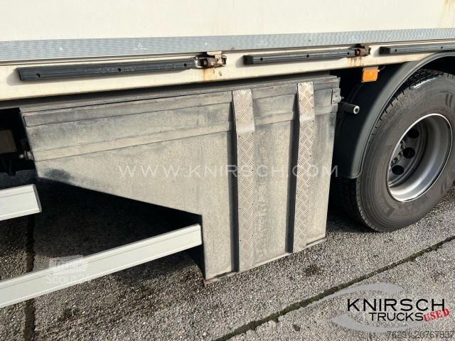 Camião de bebidas VOLVO FH460 Getränkefahrzeug mit Böse Anhänger 2x