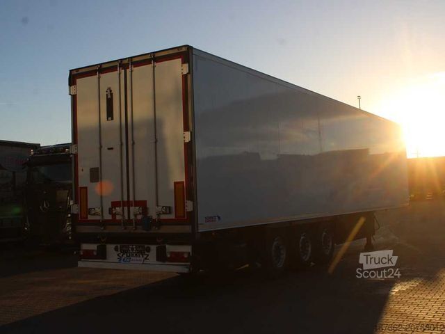 Semirimorchio frigorifero SCHMITZ CARGOBULL CARGOBULL SCB*S3B, THERMO KING SLXI300