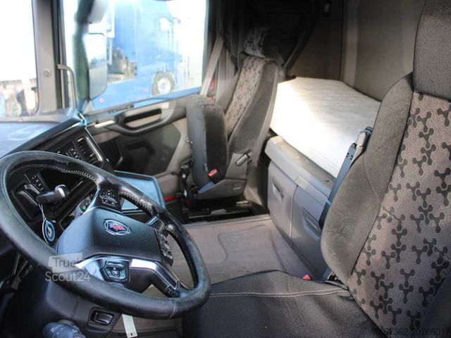 Standarta vilcējs SCANIA R450, EURO 6, RETARDER, NAVIGATION, MICROWAVE