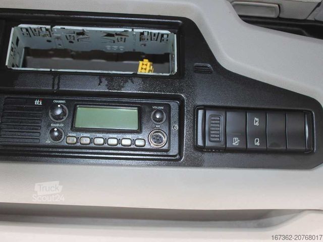 Standarta vilcējs SCANIA R450, EURO 6, RETARDER, NAVIGATION, MICROWAVE