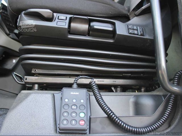 Standarta vilcējs MAN TGX 18.470, EURO 6, NAVIGATION, BEACONS