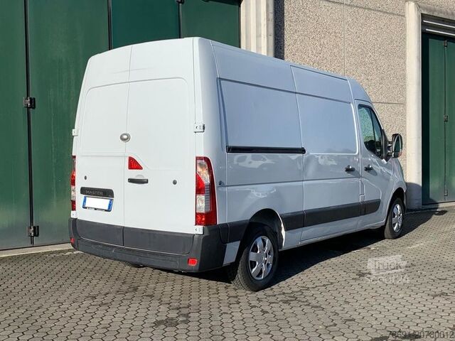 Fourgon tôlé Renault Master T33 Van L2 H2 Km 128.000