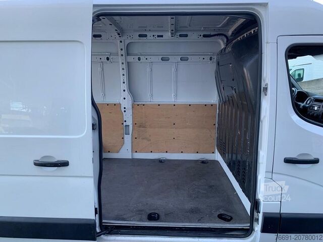 Panel van Renault Master T33 Van L2 H2   Km 128.000