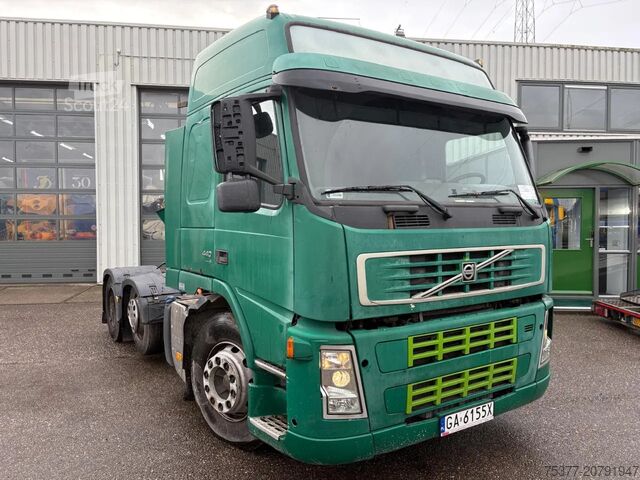 Standard tractor Volvo FH 440 FM 6 x 2 Euro 5 low cabin