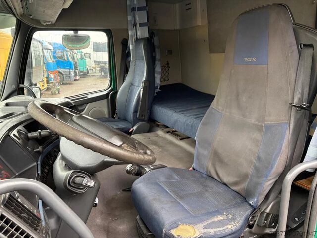 Standard tractor Volvo FH 440 FM 6 x 2 Euro 5 low cabin