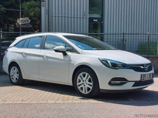Минибус OPEL Astra Sports Tourer 1,5 CDTI-AHK-Navi-PDC