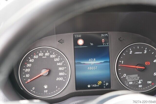 Furgon z wysokim dachem Mercedes-Benz Sprinter 317 CDI Hochdach L3H2 Pro Automatik