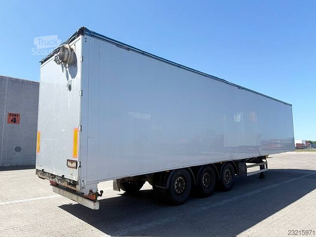 Schmitz 3-akslet Walkingfloor / skyvebunnsemihenger Schmitz 3 axle Walkingfloor / Schubbodenauflieger