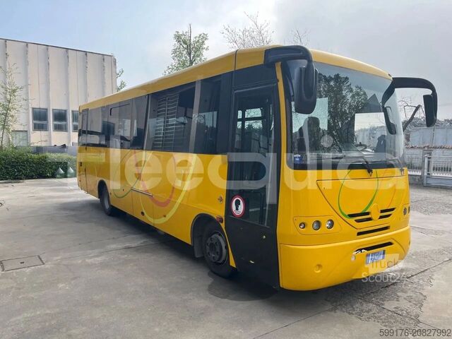 IVECO 100/E4 school bus IVECO 100/E4