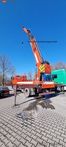 Jeřáb na nákladním automobilu Mercedes-Benz 1722 Dachdeckerkran Cormach 30000 TECH,