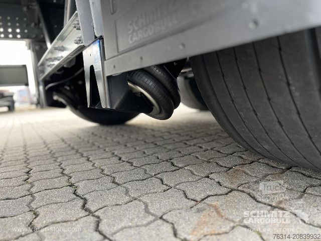 Semi-remorque bâchée Schmitz Cargobull Curtainsider Mega Getränke