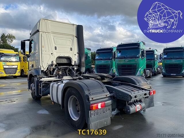 Standard-SZM Mercedes-Benz Actros 1843