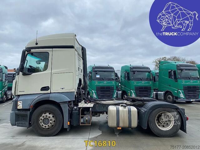 Standard-SZM Mercedes-Benz Actros 1843