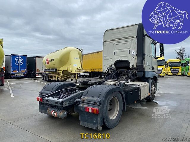 Standard-SZM Mercedes-Benz Actros 1843