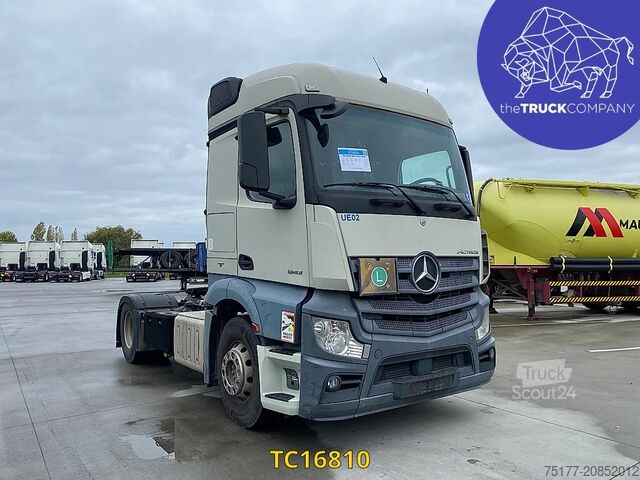 Standard-SZM Mercedes-Benz Actros 1843