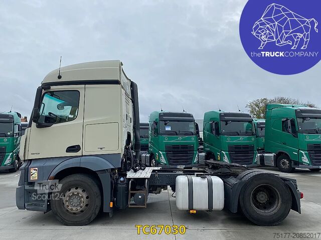 Standard-SZM Mercedes-Benz Actros 1843