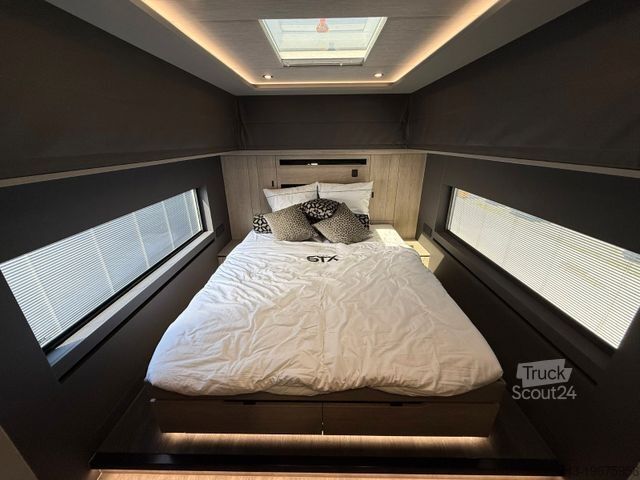 Caravan/camper SCANIA S500  STX MOTORHOME GARAGE