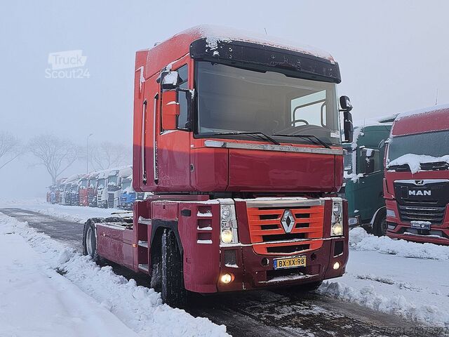 Standard-SZM RENAULT MAGNUM 440