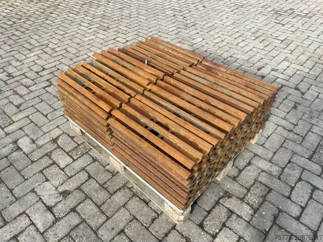 Część podwozia Volvo EC 250 E | DEMO | SHOES | PLATES | 60 CM | FAHR...