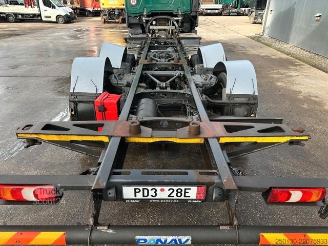 Nákladné vozidlo s výmennou nadstavbou MERCEDES-BENZ Actros 2536L 6x2 EU6 Retarder BDF/ LDW /FLEET
