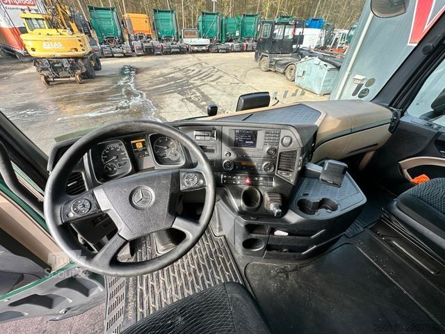 Nákladné vozidlo s výmennou nadstavbou MERCEDES-BENZ Actros 2536L 6x2 EU6 Retarder BDF/ LDW /FLEET
