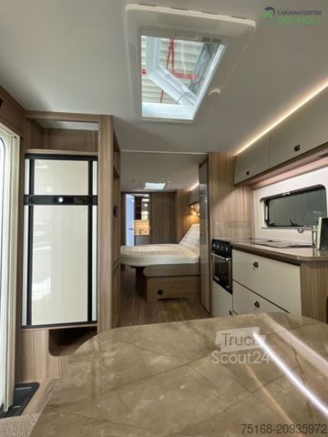 Rulotă FENDT Tendenza 650 SFD Modell 2025 / 2800 kg / Valenci