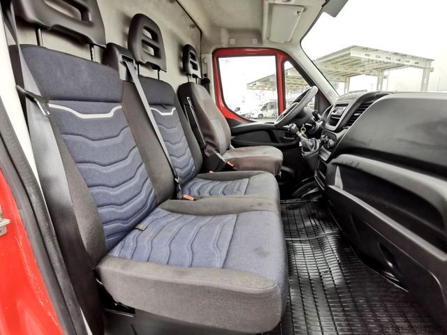 Dodávka s vysokou střechou IVECO Daily 35S16 MAXI XL/ KLIMA/ TEMPOMAT
