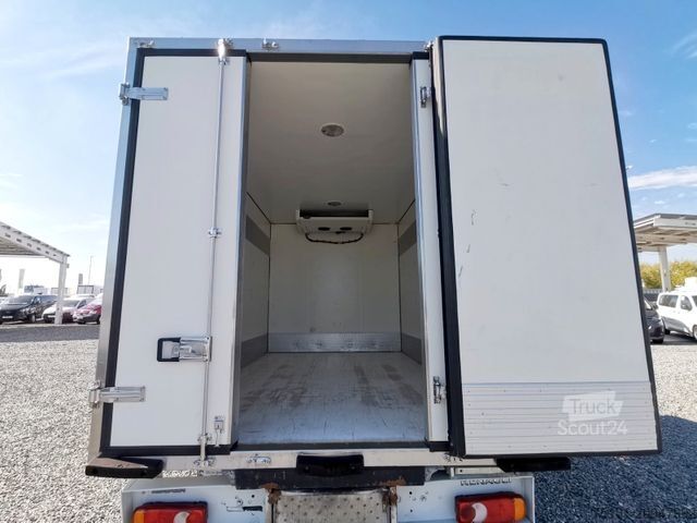Autoutilitară frigorifică RENAULT Master 165DCI TIEFKÜHLER/ 6 PAL/ 380V/ ZWILLING