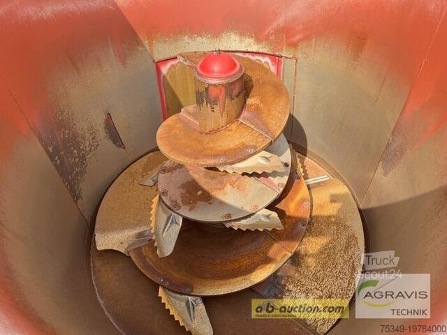 Tehnologia de însilozare Trioliet SOLOMIX 1 1200 ALH-B