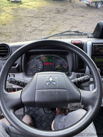 Fourgon tôlé Mitsubishi Fuso Canter 7C18 Koffer