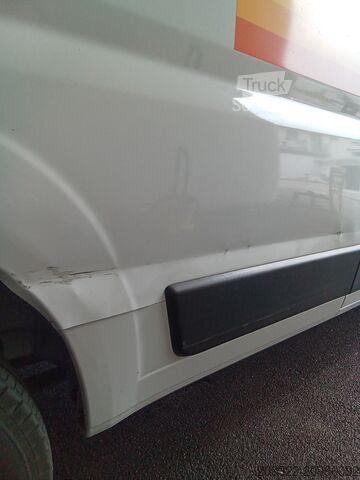 Wohnwagen/Wohnmobil Fiat Weinsberg Carabus 600 K | 4 posti letto | Completamente attrezzato